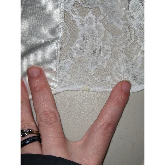 Vintage white Lace Short Sleeve cardigan Robe large - Picture 4 of 5